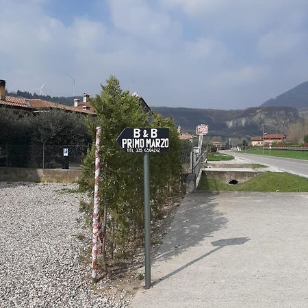 Bed and Breakfast B.B. Ferretti House Volargne Esterno foto