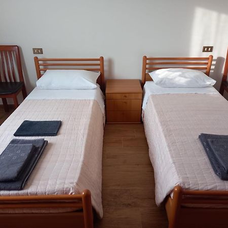Bed and Breakfast B.B. Ferretti House Volargne Esterno foto